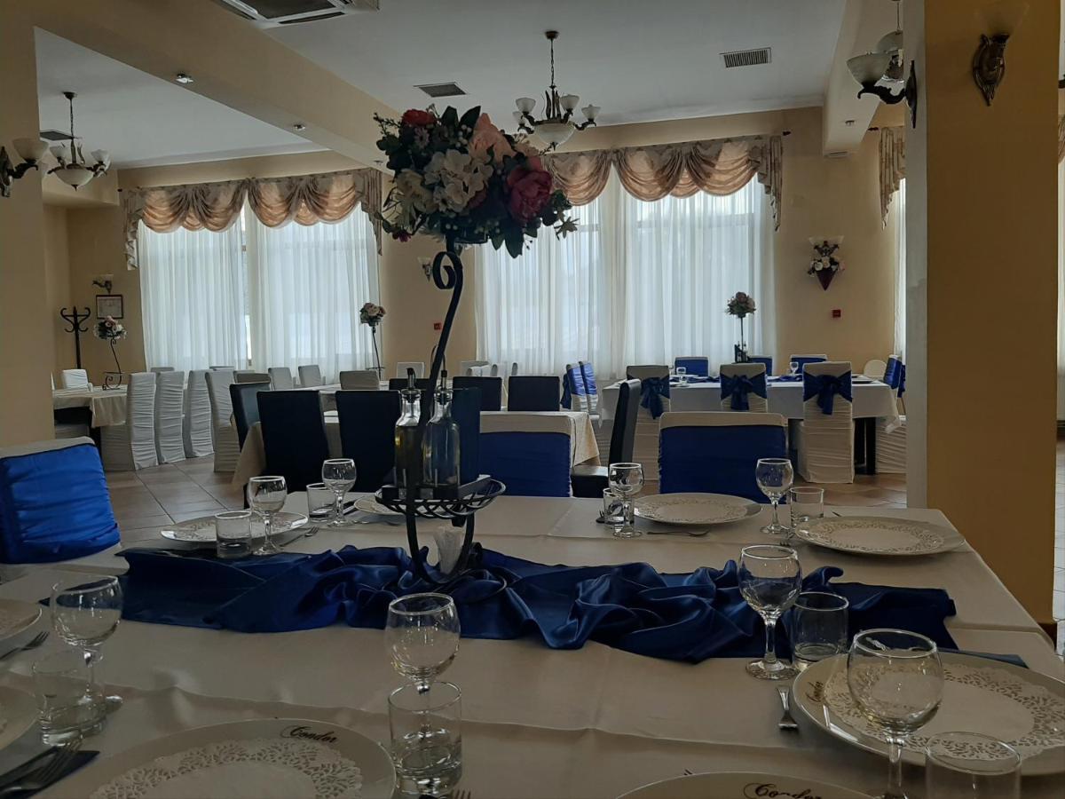 Hotel Condor Oravita Zewnętrze zdjęcie
